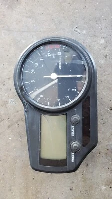 00-01 YAMAHA YZF R1 SPEEDO SPEEDOMETER DISPLAY GAUGE CLUSTER TACH #130 - Image 1 of 4
