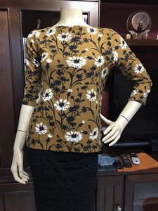 Ann Taylor Damen Bluse 3/4 Arm, Blumenmuster, Gr. S U-Boot-Ausschnitt, mehrfarbig - Bild 1 von 7