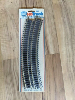 Vintage Life Like 18" HO Curved Tracks - 4 Pieces 08601 - Image 1 of 3