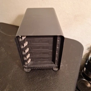 Drobo DRDS4A 5-Bay System 5N Hard Drive NAS Only No Power Cord - Photo 1/9