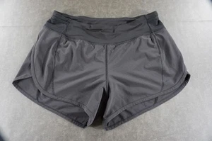 Lululemon Damenshorts 8 grau Laufen Reißverschluss hinten Tasche geschwungener Saum sportlich Laufen - Bild 1 von 10
