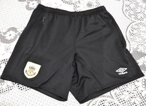 UNISEX BURNLEY FOOTBALL TEAM BLACK SHORTS SIZE S BY UMBRO. - Picture 1 of 3