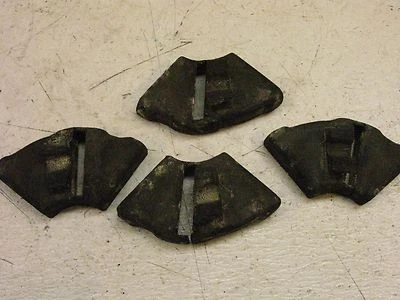 1960-е yamaha yds3 y23 большой медведь twin y422 ~ резиновые амортизаторы задних колес - Изображение 1 из 3