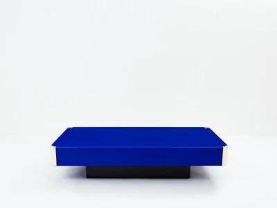 Table basse de Willy Rizzo laquée bleu électrique et laiton 1970 - Photo 1/4