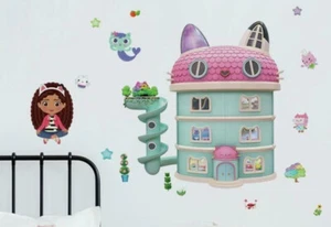 GABBY'S CASA DE MUÑECAS pegatinas de pared 18 calcomanías de palo de cáscara MURAL gatos dibujos animados Netflix - Imagen 1 de 3