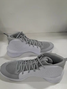 Under Armour Jet 2019 para hombre (talla 13) mod gris (101)/blanco - Imagen 1 de 6