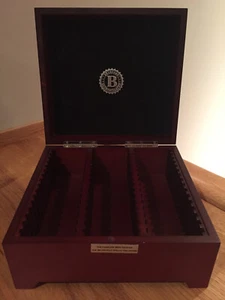 Bradford Exchange Custodia con cerniera in legno per 48 lastre mezzo dollaro argento - Foto 1 di 14
