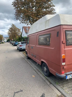 Mercedes Benz 207 D mit Tüv - Bild 1 von 2