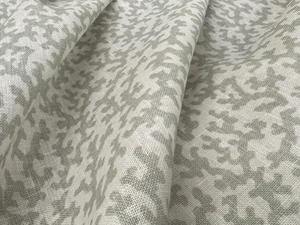 Tessuto stampa lino corallo Schumacher Veere Grenney - follia/salvia 4,65 iarde 176123 - Foto 1 di 2