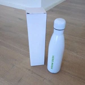 Alu Trinkflasche 0,5 Liter weiß mit Gravur Wasserflasche Sportflasche, Neu - Bild 1 von 3