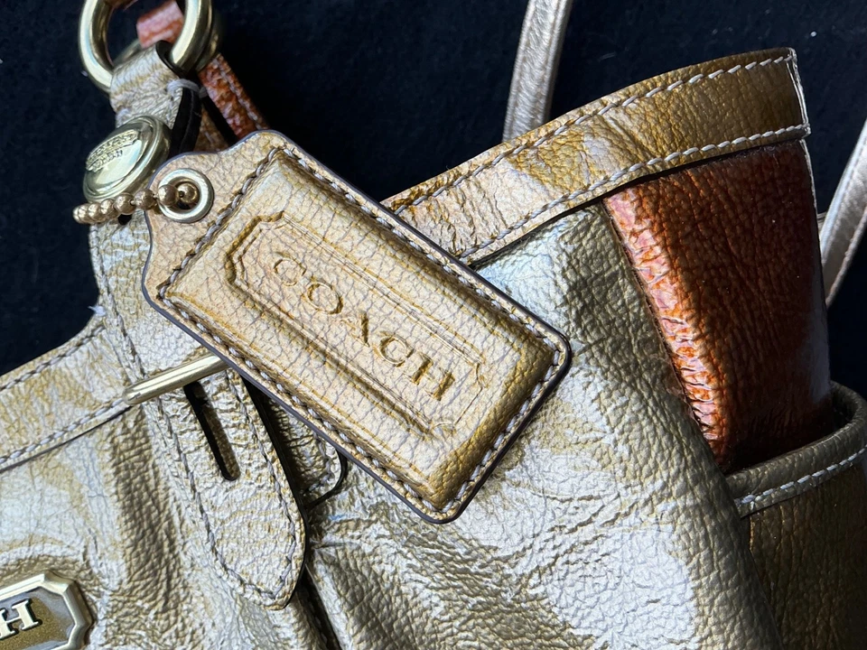 Authentic COACH MADISON Y2K Metallic Gold Patent LEATHER Shoulder Tote w/strap - Image 1 of 4