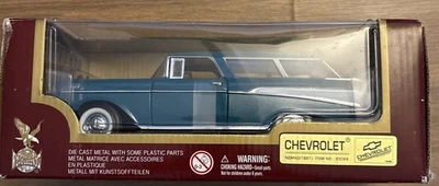 Road Legends 1957 Chevrolet Bel Air Nomad Green Diecast 1:24 Scale New - Image 1 of 4