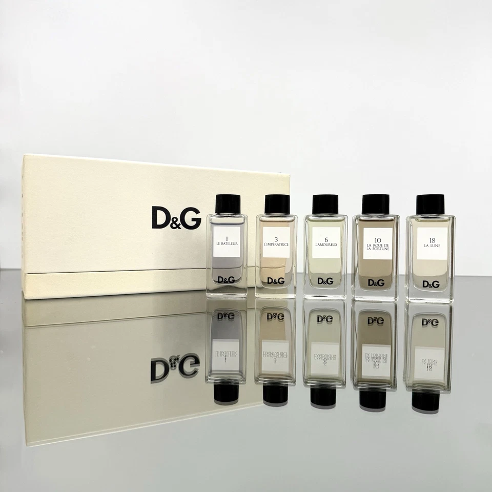 Dolce & Gabbana Juego de 5 piezas MEZCLA D&G 1 - D&G 3 - D&G 6 - D&G 10 - D&G 18 20 ml EDT Foto 1 de 3