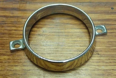 Винтажный 1964 Chevrolet Corvair задний фонарь хром кольцо, идеальный - Изображение 1 из 2