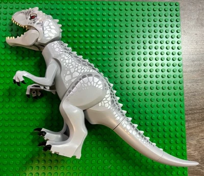 LEGO JURASSIC WORLD - INDOMINUS REX 75941 Gris/Plata Figura Grande Solo Foto 1 de 4