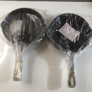 Set of 2 Mini Personal Cast Iron Skillets No Brand Name NEW 5 1/4" Diameter Each - Picture 1 of 4