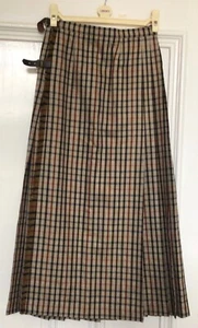 DAKS signature size 10 wool kilt - Picture 1 of 6