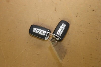 Hyundai Genesis 2013 2016 cupé llavero inteligente OEM entrada sin llave de fábrica/usado X2 Foto 1 de 4