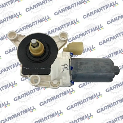 2008-2016 Chrysler Town & Country Front Right Door Power Window Motor 0130821470 - Image 1 of 4