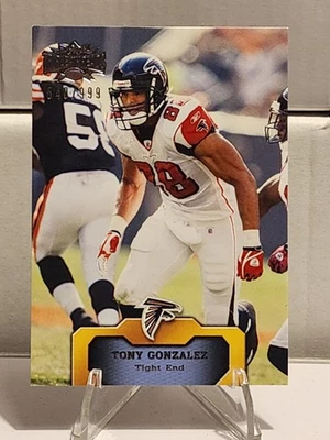 2011 Topps Triple Threads - Tony Gonzalez #60 /999 - Image 1 of 2