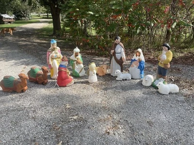 13 Vintage Piece Blow Mold Nativity Set - Image 1 of 4