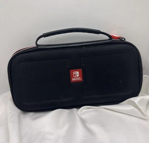 Estuche de viaje Nintendo Switch Traveler Deluxe negro - Imagen 1 de 7