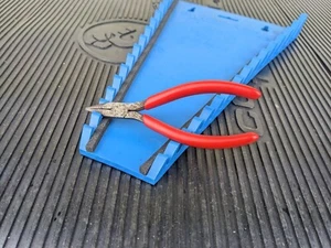 #bb226 SNAP ON 94BCP 4" Cushion Grip Needle Nose Pliers (Red) USA - Picture 1 of 14