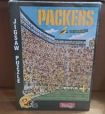 NFL 1994 Green Bay Packers "Fandemonium!" Buffalo Games Inc. 513PC Jigsaw Puzzle - Image 1 of 4