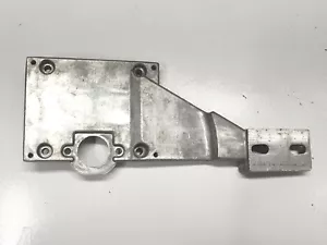 Ryobi BT3000 BT3100 Staffa di montaggio motore supporto guida - Foto 1 di 2