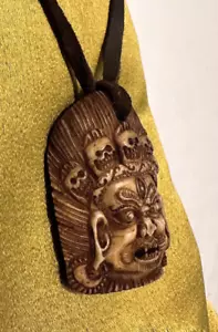 Aufwendig gearbeiteter MAHAKALA Anhänger AMULETT aus Yak Knochen Tibet - Bild 1 von 4