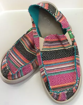 SANUK Slip On Flat Shoes Size Youth 4 or Women's 6 Multicolor Boho Stripes EUC - Image 1 of 4