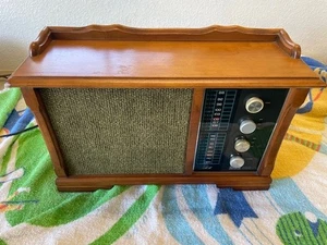 RCA Vintage AM/FM Solid State Table Radio, Works Great, Nice Cabinet, Mod RJC-35 - Picture 1 of 10