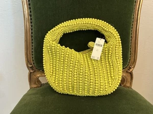Borsa a tracolla nuova con etichette 🍋‍🟩🍋‍🟩Anthropologie Maeve verde lime mini con perline prezzo al dettaglio consigliato $98 - Foto 1 di 5