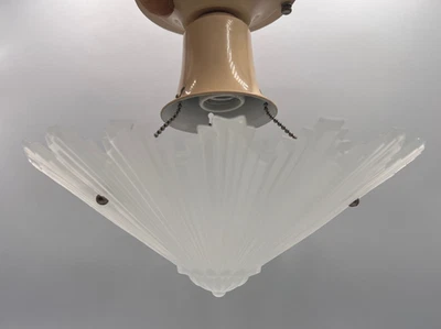 Luminária de teto vintage Art Deco Starburst vidro geada sombra vidro 3 correntes - Imagem 1 de 4