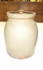 Rare Early Primitive Antique 9.5" Stoneware Pottery Tan Crock/Jug w/ Lid NICE! - Picture 1 of 3