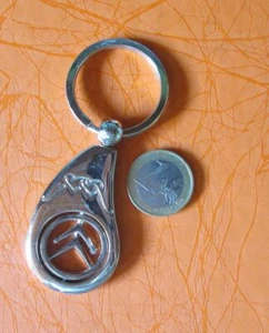 Metal Keyring Citroen Auto Car Keychain, two hearts - Picture 1 of 2