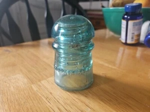 Threaded Green Glass Insulator W. Brookfield New York Swirls Go To Top. READ - Picture 1 of 6