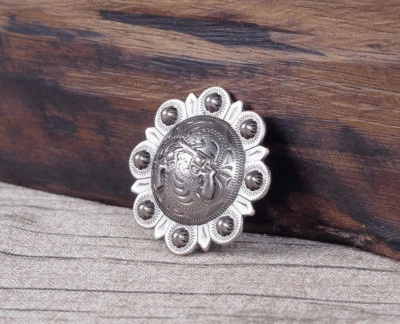 LOT OF 6 CONCHOS ANTIQUE SILVER PICO BERRY WESTERN RODEO LEATHER CRAFT 1 1/2 " - Image 1 of 4