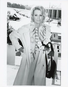 Angie Dickinson 1981 Original Type 1 Photo Vintage 8x10 Celebrity Memorabilia - Picture 1 of 2