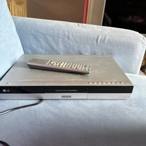 LG RH177 DVD/HDD Kombirecorder und Player - mit Fernbedienung  - Bild 1 von 12