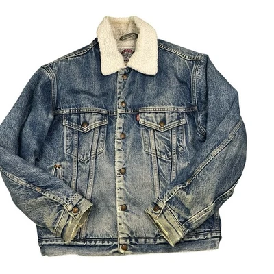 Vintage Levi’s red tab 80/90s medium wash denim Sherpa USA made size Small - Image 1 of 4