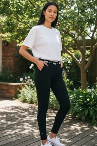 Nike Womens Leggings Sportswear Gray High Rise Tight Fit,  Size XS, DM4651-060 - Picture 1 of 5