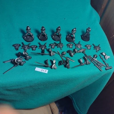 Lote 21F Strike Or Interceptor Squad Opciones Magnéticas Caballeros Grises 40K Foto 1 de 4