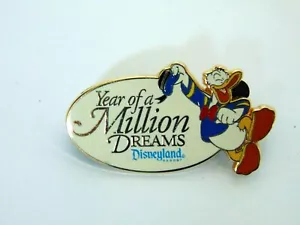 2008 Disneyland Resort Year of a Million Dreams Donald Duck Pin - Picture 1 of 1