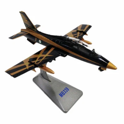 1:72 Scale Diecast Italian MB-339 Trainer Aircraft Planes Model with Stand - Image 1 of 4