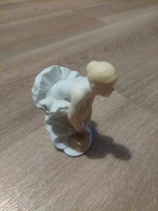 Vintage Porcelain Ballerina Figurine White Tutu - Picture 1 of 7
