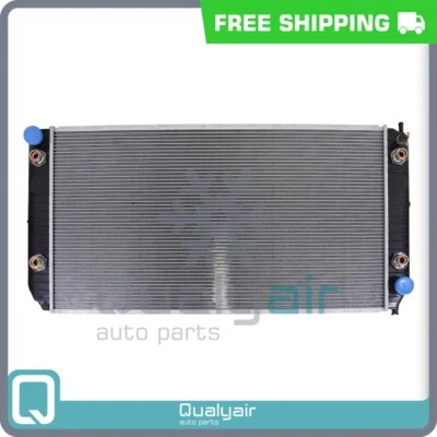 Radiator for Chevrolet / GMC Kodiak / Topkick C4500 C5500 C6500.. - Image 1 of 4