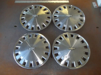 86 87 88 89 90 91 Celebrity Lumina Van Tapacubos Llanta Tapacubos 14" 3166 4 Foto 1 de 4