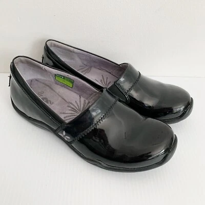 Mocasín informal sin cordones negro charol Ahnu Jackie talla 6,5 Foto 1 de 4