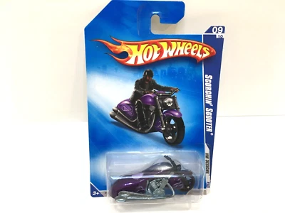 Motocicleta scooter Hot Wheels Designs Scorchin' 2009 escamas de metal púrpura 9 de 10 Foto 1 de 4
